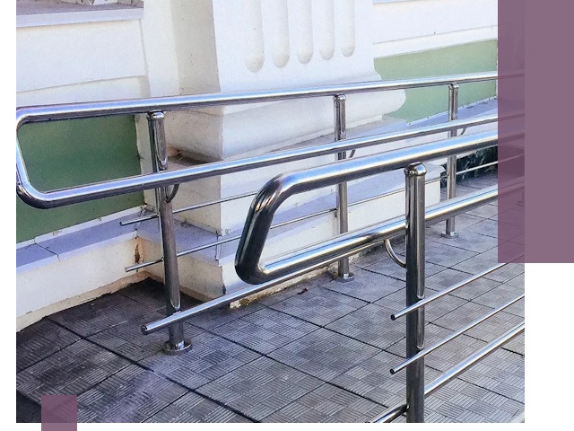 Ограждения пандусов из металла и нержавейки в Сыктывкаре