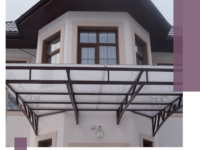 Козырьки из поликарбоната под ключ в Сыктывкаре