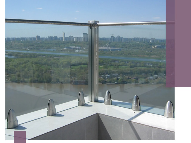 Стеклянные парапеты премиум класса в Сыктывкаре для домов и бизнесов